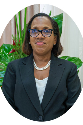 Ms Helen Pascal